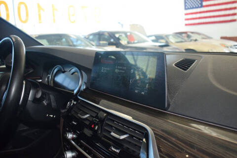 2018 BMW 5 Series 540i