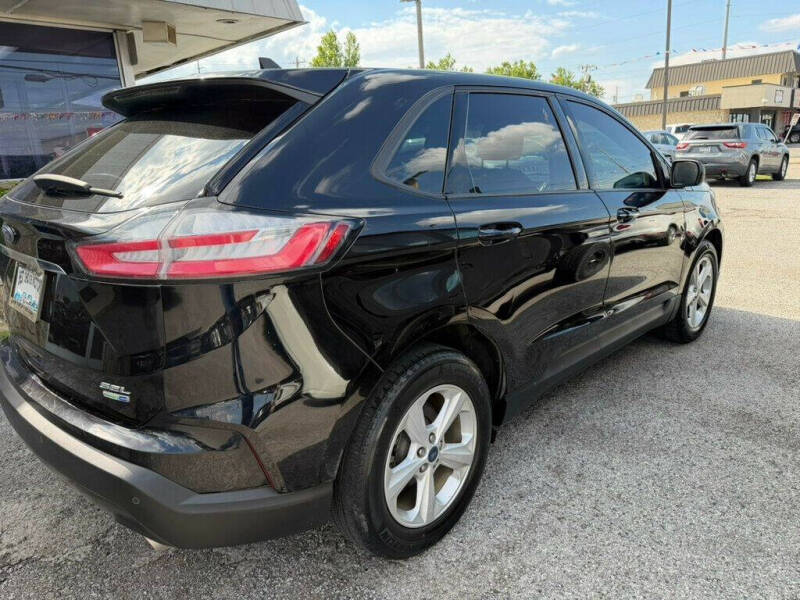 2020 Ford Edge SE