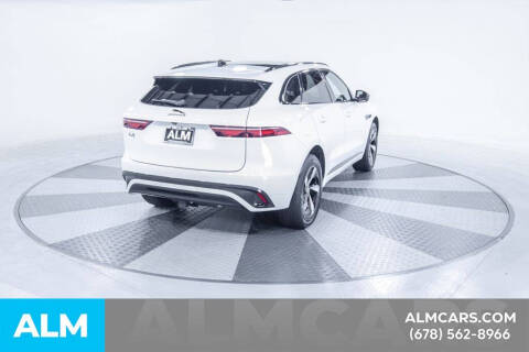 2025 Jaguar F-PACE P250 R-Dynamic S