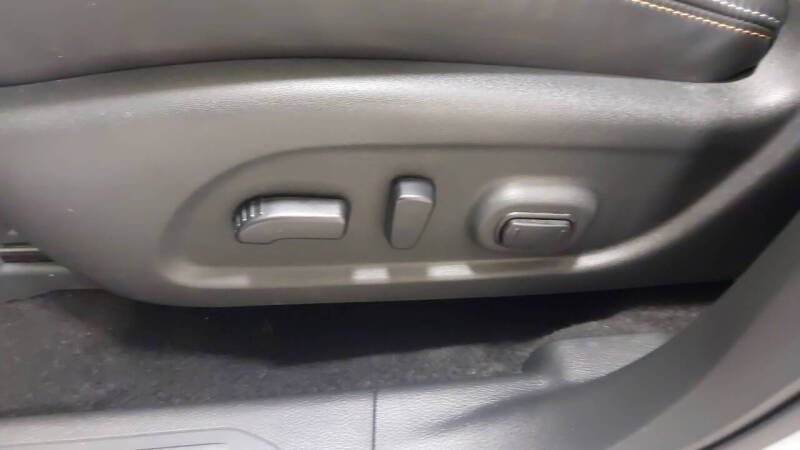 2023 Nissan Murano Platinum