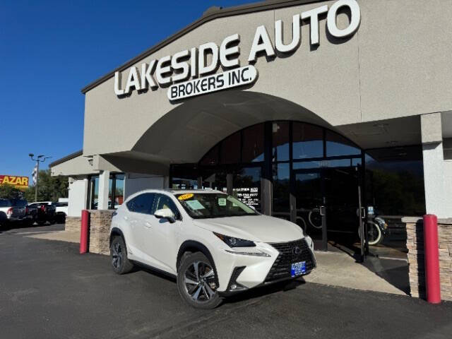 2020 Lexus NX Hybrid 300h's photo