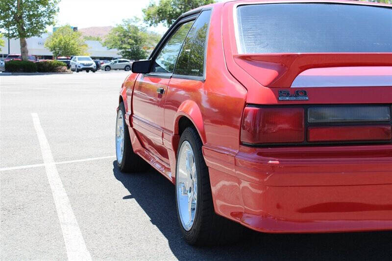 1990 Ford Mustang GT