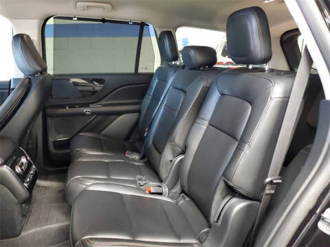 2023 Lincoln Aviator Livery