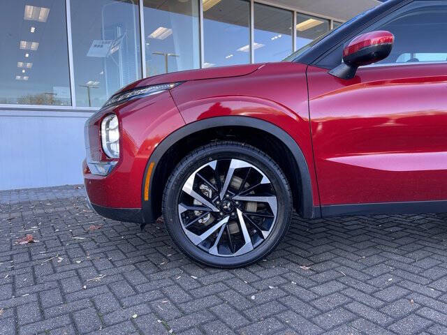 2023 Mitsubishi Outlander