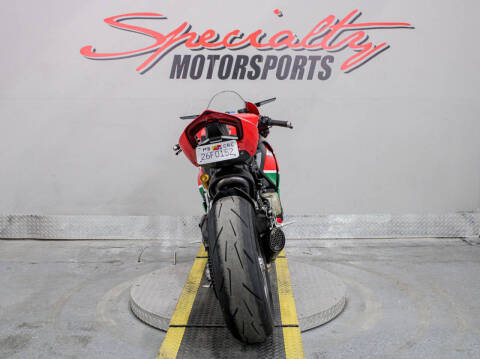 2023 Ducati Panigale V2