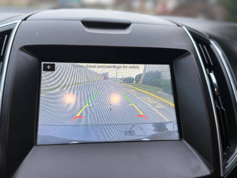 2017 Ford Edge Titanium