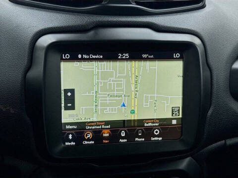 2023 Jeep Renegade Altitude