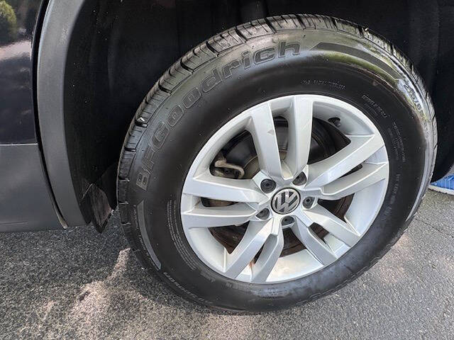 2014 Volkswagen Tiguan SE