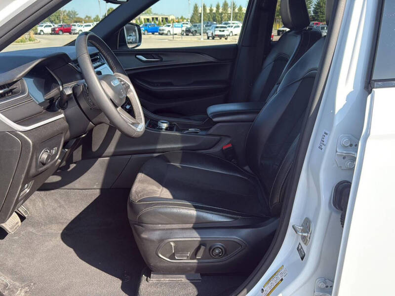 2024 Jeep Grand Cherokee L Altitude