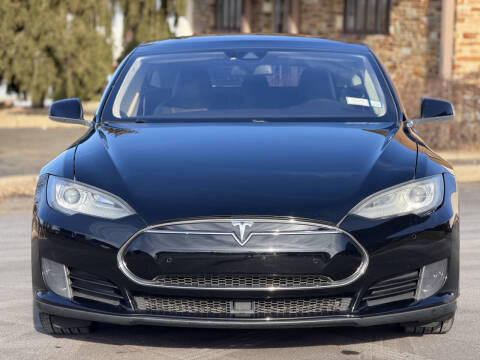 2016 Tesla Model S 70