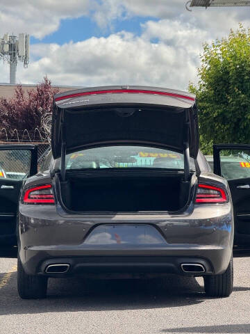 2020 Dodge Charger SXT