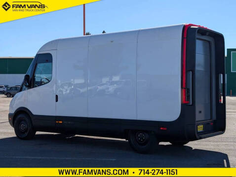 2024 Rivian RCV 500