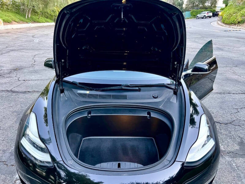 2018 Tesla Model 3 Mid Range