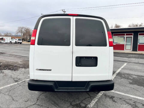 2018 Chevrolet Express 2500