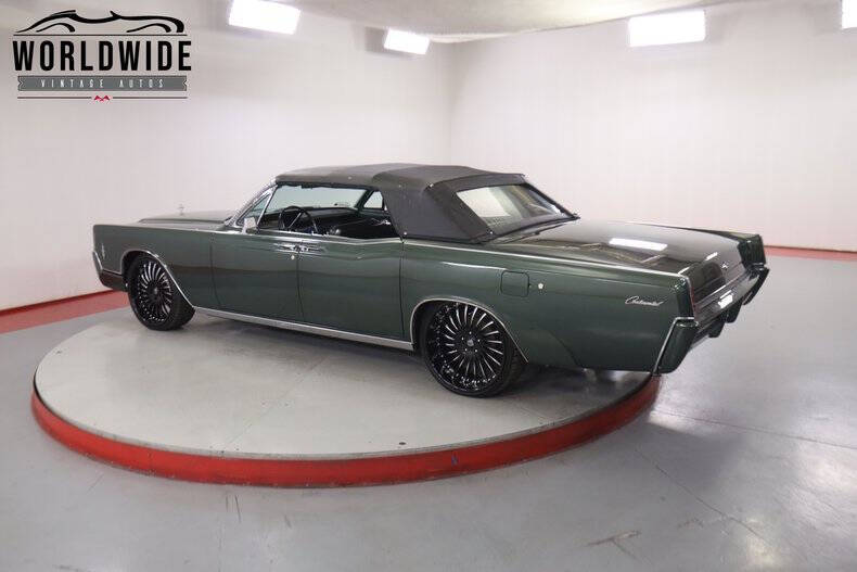 1966 Lincoln Continental