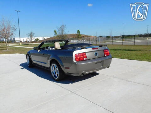 2005 Ford Mustang