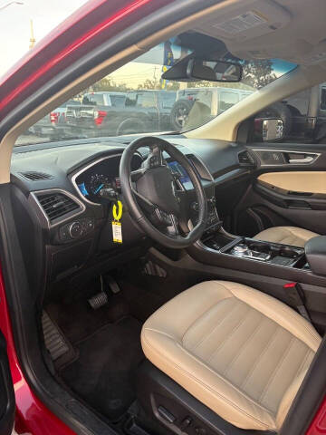 2020 Ford Edge SEL