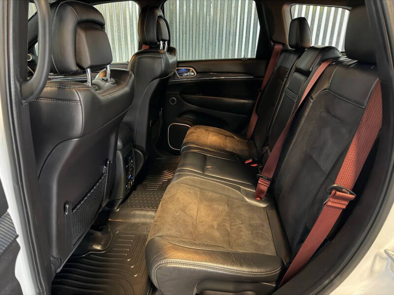 2020 Jeep Grand Cherokee SRT