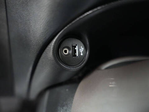 2011 Nissan JUKE SL
