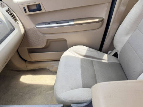 2008 Ford Escape XLT
