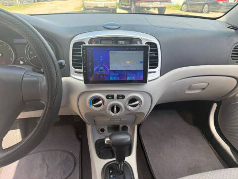 2010 Hyundai Accent GS