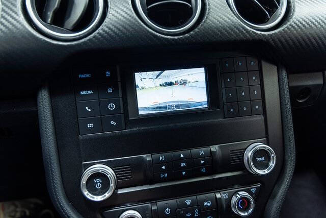 2021 Ford Mustang EcoBoost