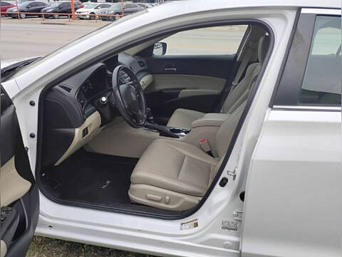 2013 Acura ILX 2.0L w/Premium