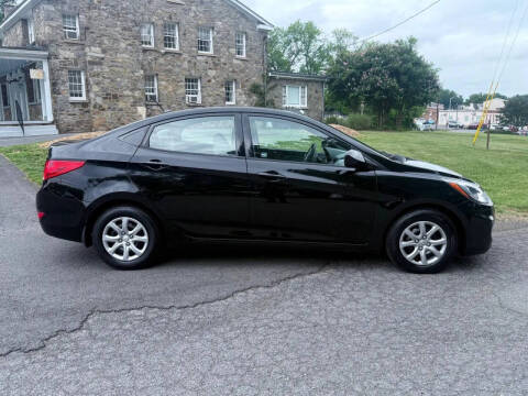 2013 Hyundai Accent GLS