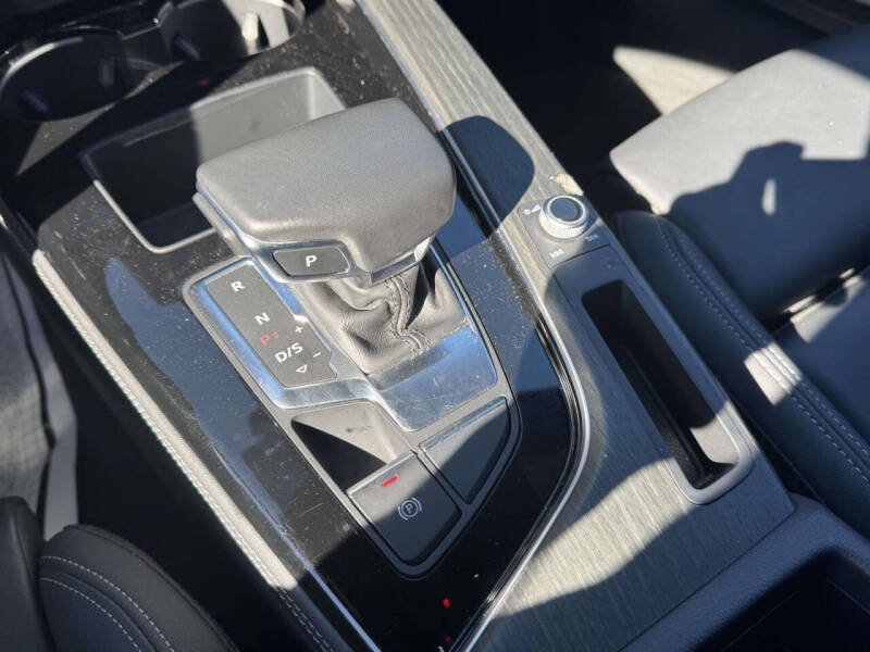 2024 Audi A4 quattro S line Prem Plus 45 TFSI