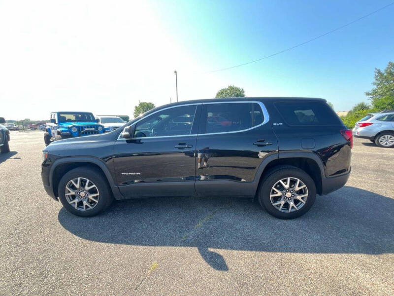 2023 GMC Acadia SLE