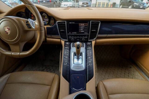 2012 Porsche Panamera 4