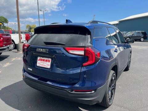 2022 GMC Terrain SLE