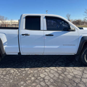 2016 Chevrolet Silverado 1500 Custom