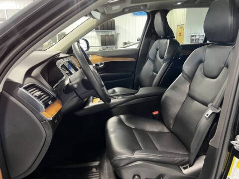 2023 Volvo XC90 B6 Plus Bright Theme 7P