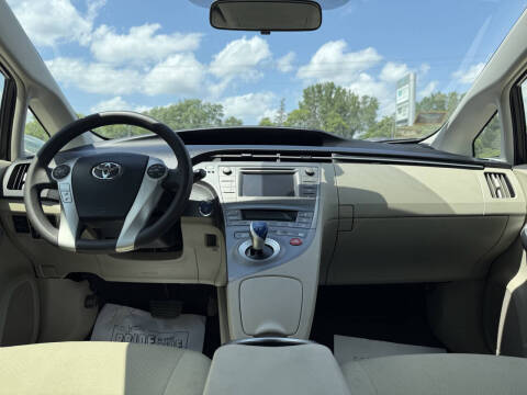 2013 Toyota Prius Two