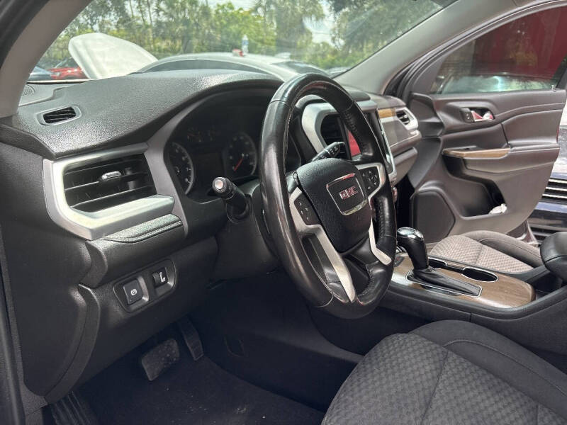 2019 GMC Acadia SLE-1