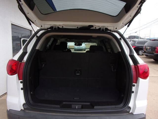 2009 Chevrolet Traverse 1LT photo 8