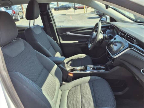 2022 Chevrolet Bolt EUV LT