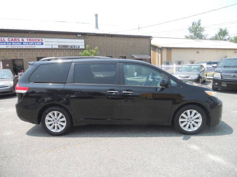 2012 Toyota Sienna XLE 7-Passenger