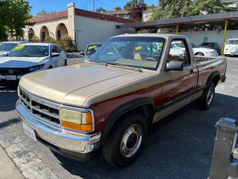 1992 Dodge Dakota LE