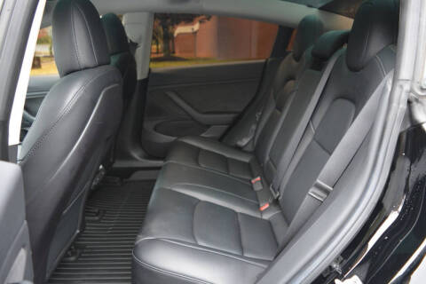 2019 Tesla Model 3 Mid Range