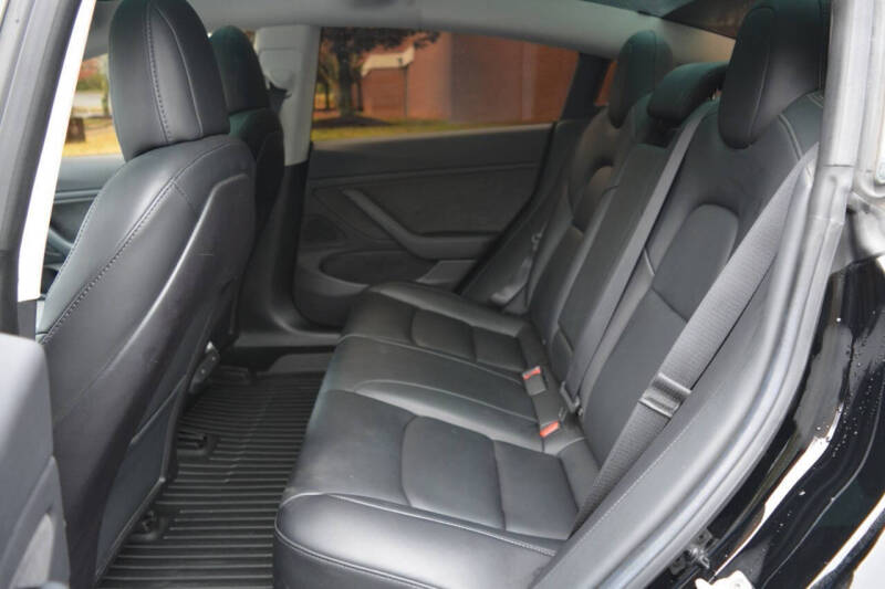 2019 Tesla Model 3 Mid Range