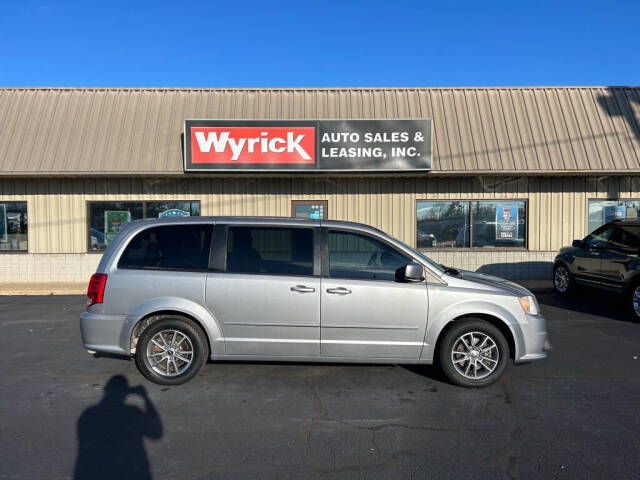 2017 Dodge Grand Caravan for sale at Wyrick Auto Sales & Leasing Inc in Holland, MI