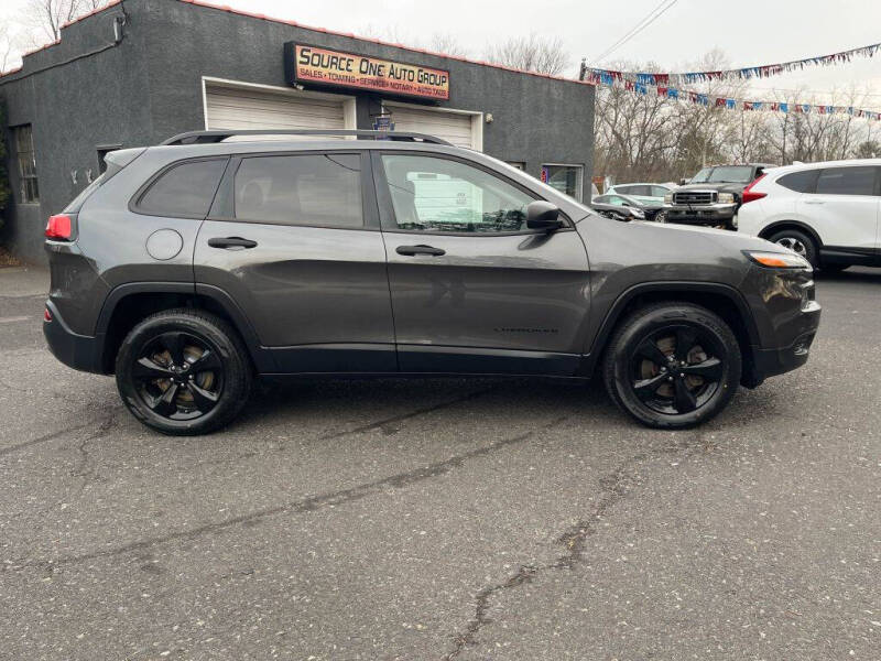 2016 Jeep Cherokee Sport Altitude