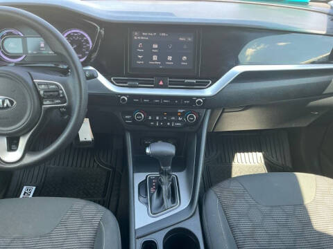 2021 Kia Niro LX