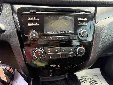 2016 Nissan Rogue S