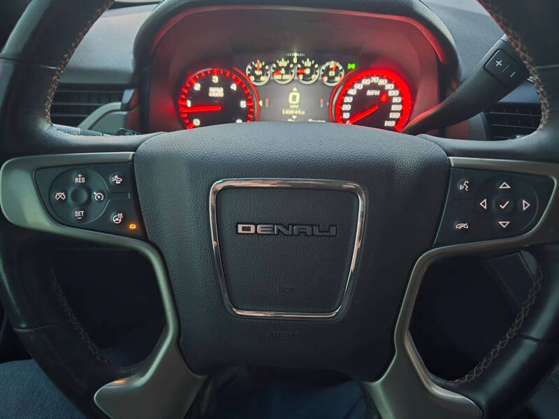 2015 GMC Yukon Denali