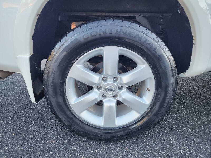 2011 Nissan Titan SL