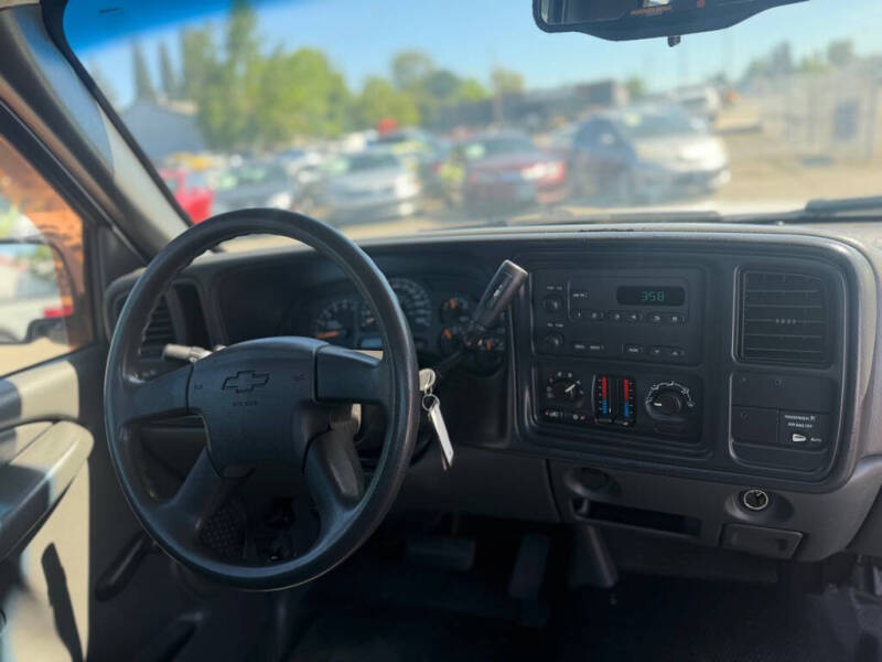 2004 Chevrolet Silverado 1500