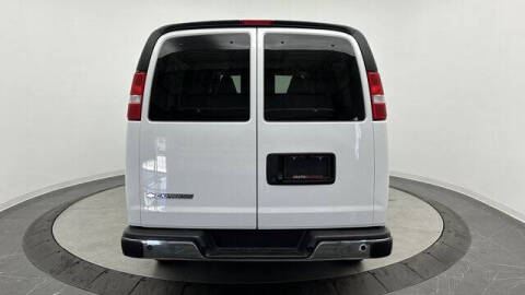 2024 Chevrolet Express LT 3500